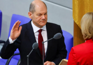 El Parlamento alemán elige a Scholz como canciller y cierra la era Merkel