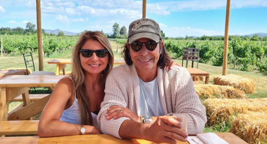 Juan Falcón muestra el huerto que hizo junto a su pareja: “No es el mismo sabor”