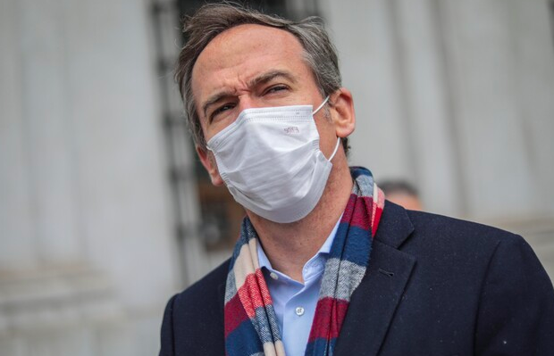 Diputado Alessandri por fondos de pensiones: “Al parecer hay riesgo de un manotazo”