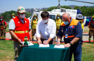 Autoridades maulinas firmaron plan preventivo y de control de incendios forestales hasta 2024