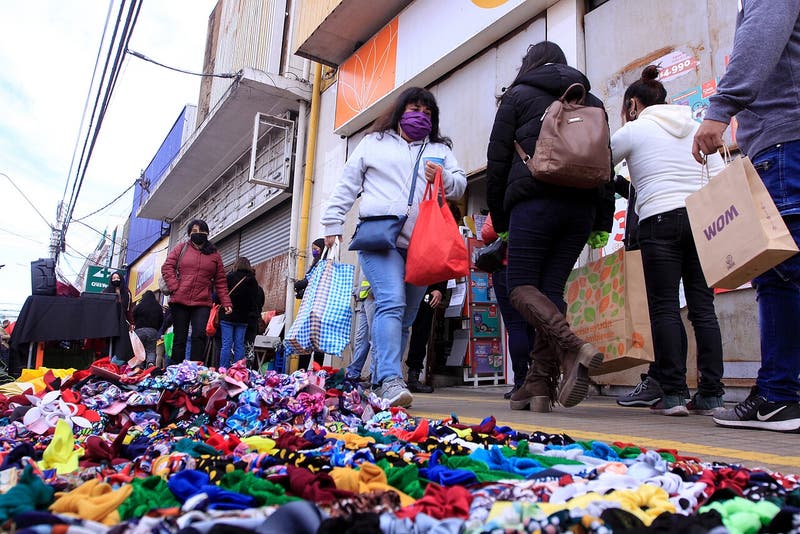 Multigremial Nacional llama a adoptar “una estrategia que restablezca el orden público” tras aumento del comercio ambulante