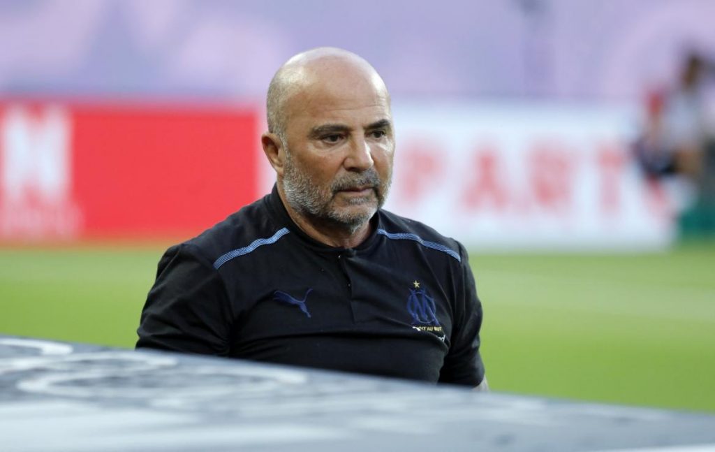 [Video] “Pelotudo de mierda”: La furia de Sampaoli tras ser amonestado en Francia