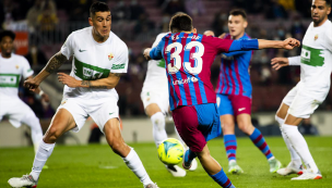 Elche de Enzo Roco no pudo en el Camp Nou y cayó sobre la hora ante el Barcelona