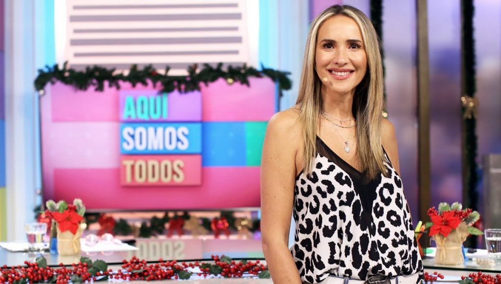 “Aquí Somos Todos” finaliza su temporada 2021 y Angélica Castro adelantó su debut del ciclo 2022