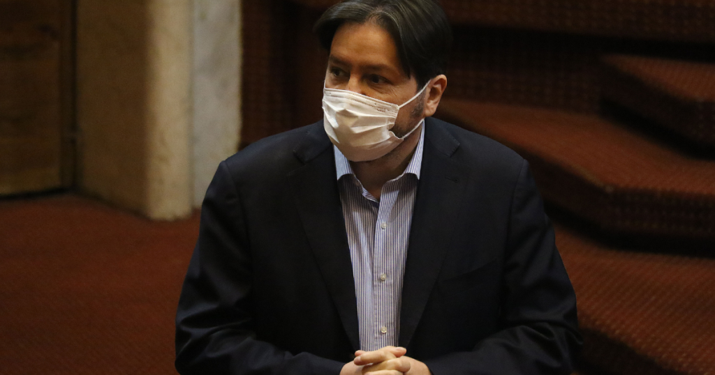 Tucapel Jiménez a Chile Vamos: “Respeten la historia y el prestigio de la ANEF”