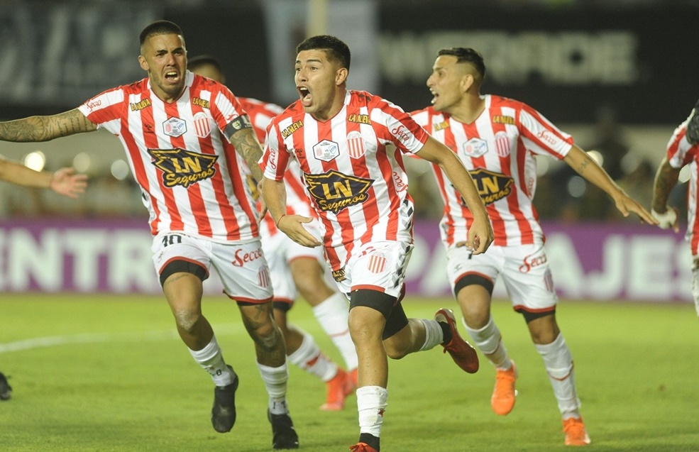 El ascenso de Barracas Central, el equipo del presidente de la AFA y que tiene a un conocido relator como DT