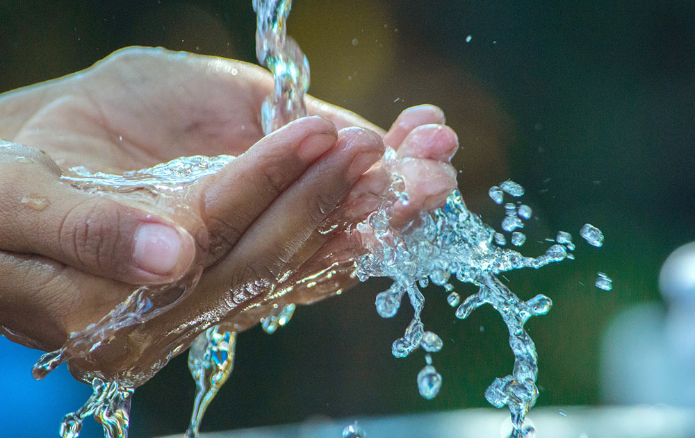 Derecho humano al agua y su acceso, como una garantía indispensable para la vida digna, es una de las iniciativas de normas ingresadas a la Comisión de Derecho Fundamentales.