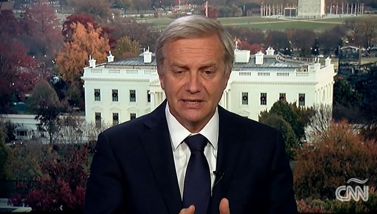 Kast en CNN en Español: “Boric ha ido hacia el centro, pero sigue siendo el representante del PC en Chile”