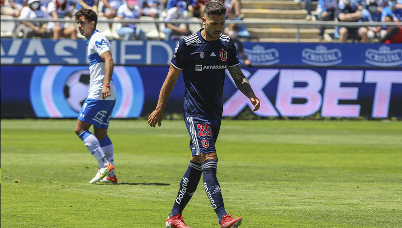 Representante de Larrivey anticipa su futuro: “Su idea es seguir en Santiago”