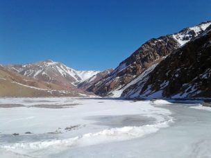 Investigadores buscan conocer la cantidad de nieve disponible en las cuencas de la Región de Coquimbo