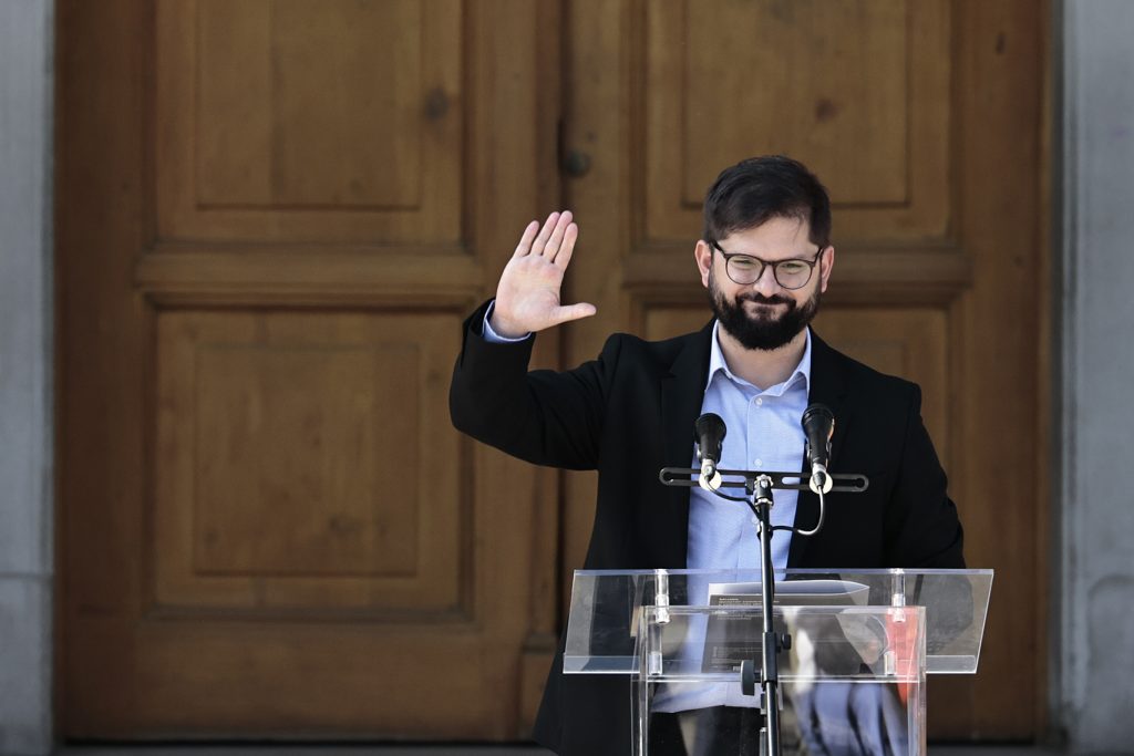 Gabriel Boric confirma que no asignarán subsecretarías a la DC: “Hay que darle coherencia al gobierno”