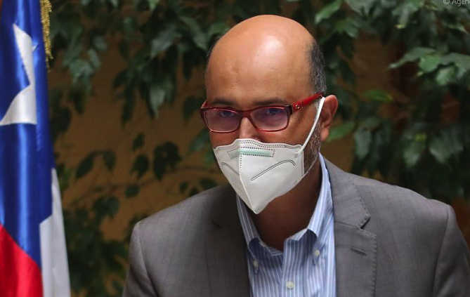 Presidente de la comisión de Constitución por quinto retiro:  “Poner hoy en tabla el proyecto es sepultarlo”
