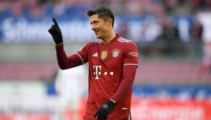 [Video] Intratable: Robert Lewandowski convierte su gol 300 en la Bundesliga