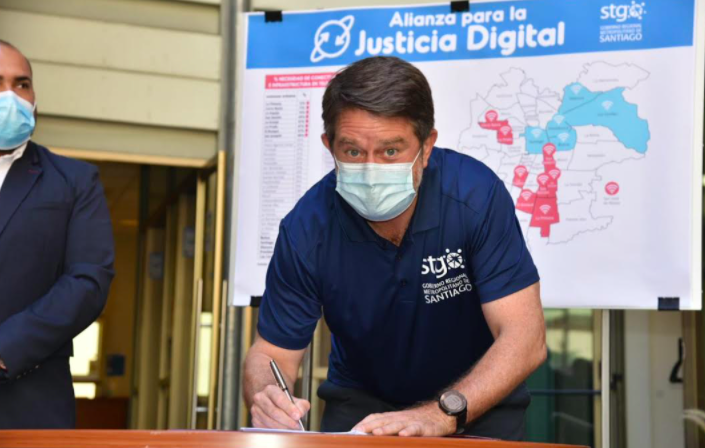 Gobierno Regional impulsa “Alianza para la Justicia Digital” que busca mejorar la conectividad de internet en 9 comunas de la RM