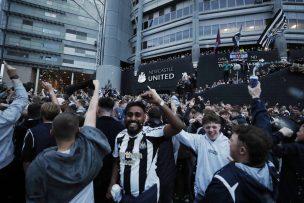 La millonaria cláusula que deberá pagar el Newcastle si mantiene la categoría