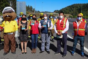 Ministra de Agricultura llama a prevenir incendios forestales en el Biobío