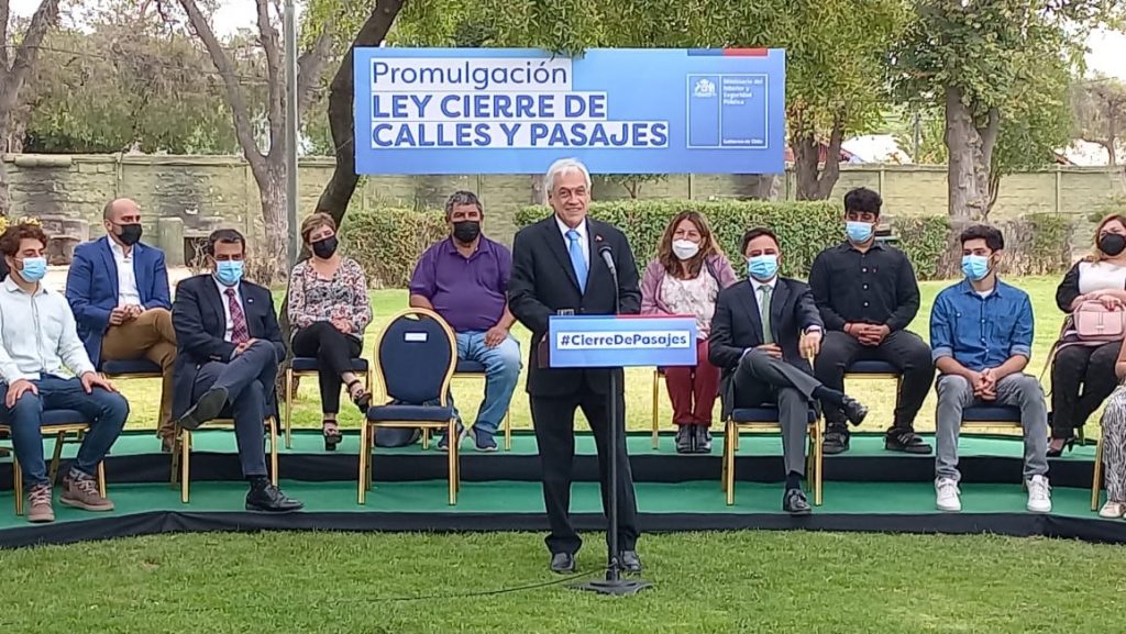 Presidente Piñera promulga Ley de Cierre de Pasajes y Calles