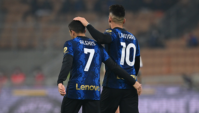 “El momento mágico del chileno continúa”: Prensa italiana elogia la actuación de Alexis con el Inter