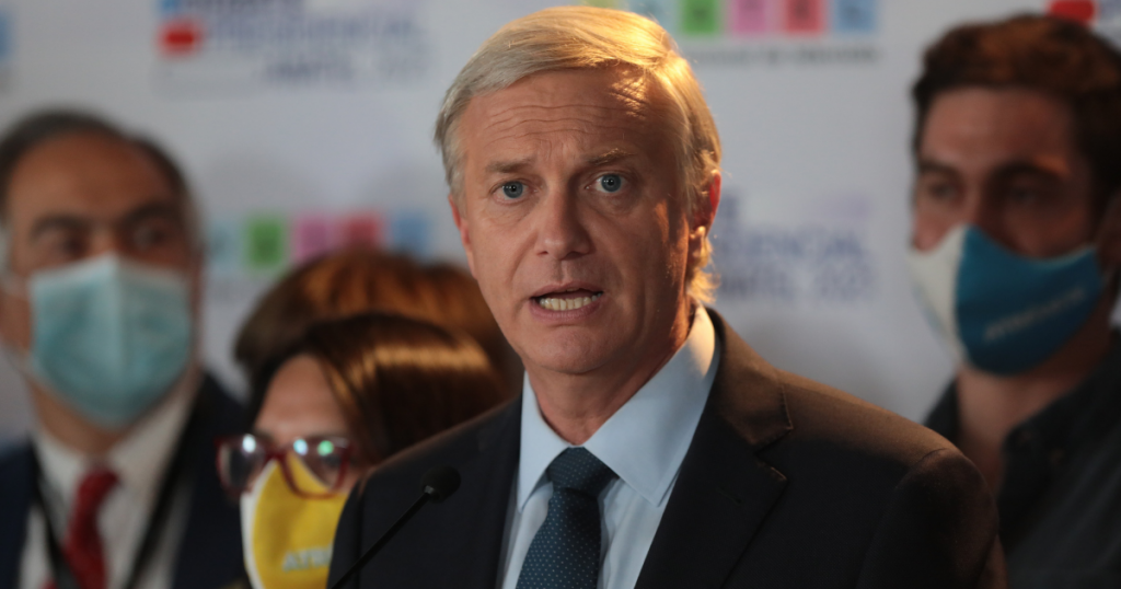 Kast criticó al Presidente Boric luego de que asegurara que Izkia Siches “tendrá espacios para colaborar con el Gobierno”