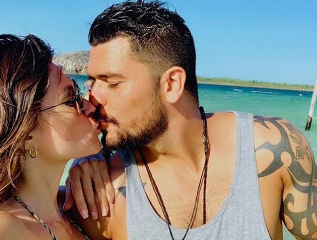 “Te amo con todo mi corazón”: la hermosa dedicatoria que Juan Pedro Verdier le escribió a Karen Bejarano por su aniversario