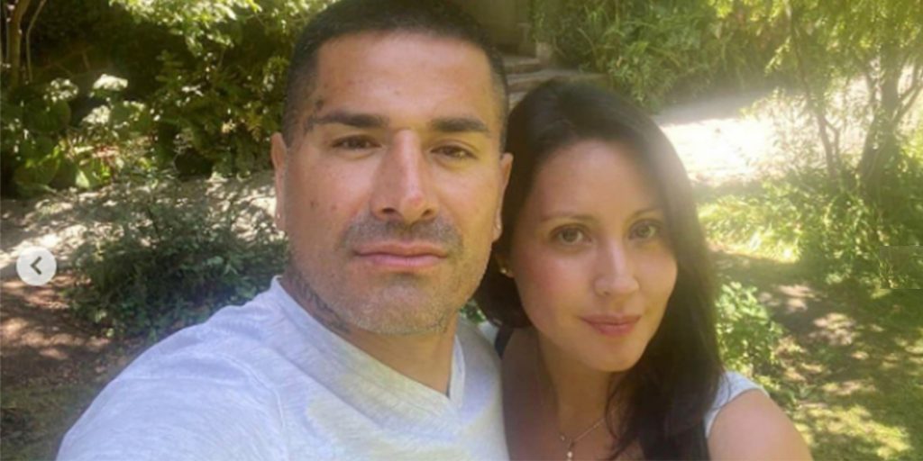 ¡Kike Acuña se casó!: Latife Soto unió a los novios con especial ritual celta y Marisela Santibañez animó el evento