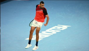 [Video] No para de sorprender: el punto de Kyrgios ante Medvedev que hizo explotar al público