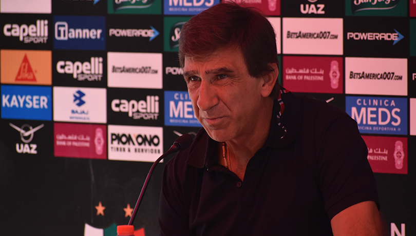 [Video] Cristián Caamaño: “De todos los técnicos que han llegado en los últimos años a Chile, Costas es lejos el de mejor currículum”