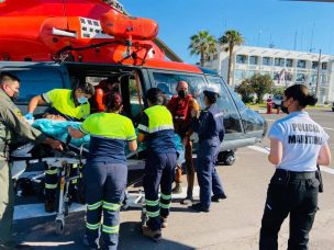 Armada rescató a tres bañistas en Playa Boca del Diablo 