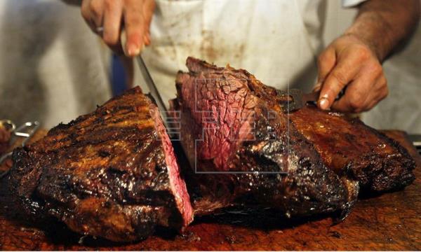 Argentina suspendió la exportación de sus cortes más populares de carne de vacuno