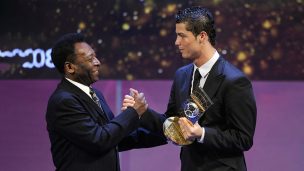 Pelé felicita a CR7 tras su reconocimiento en los The Best: “Espero verte personalmente y poder abrazarte”