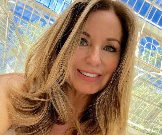 “Personas así no debiesen atender público”: Viviana Nunes se descargó en Twitter por “mal trato” al momento de ir a vacunarse