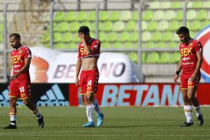 La pelea que remece a Unión Española: Espinoza y Piñeiro terminaron a los combos en Valparaíso