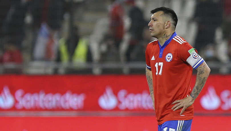 Gary Medel: “Fracasamos como equipo, pero no vamos a bajar los brazos”