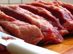 Carnes: Paraguay mantiene liderazgo en Chile y mejora precio de venta, entre enero y febrero