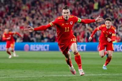 Gales se impone a Austria con Bale como figura y espera rival para la final del Repechaje