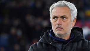 Mourinho se lanza contra un periodista: “Te cagas un poco delante de mí”