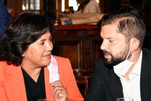 Yasna Provoste critica al Presidente Boric por congelamiento de tarifas en el transporte: 