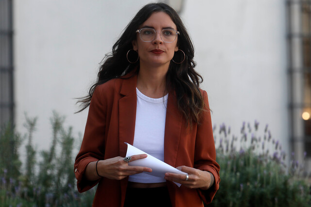 Ministra Vallejo pidió aprobar proyecto de retiro alternativo del Gobierno