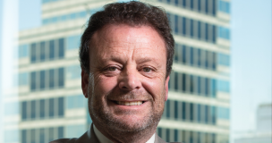 Asume nuevo presidente de la Asociación de Aseguradores de Chile