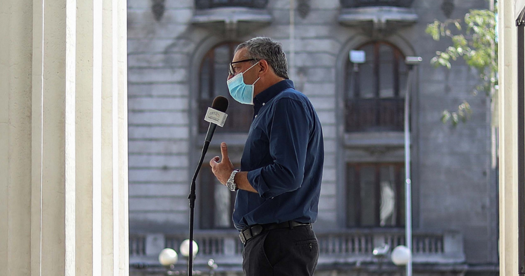 Bernardo Fontaine: “Lo que yo dije es total y absolutamente verdad, aquí están en riesgo los ahorros previsionales”
