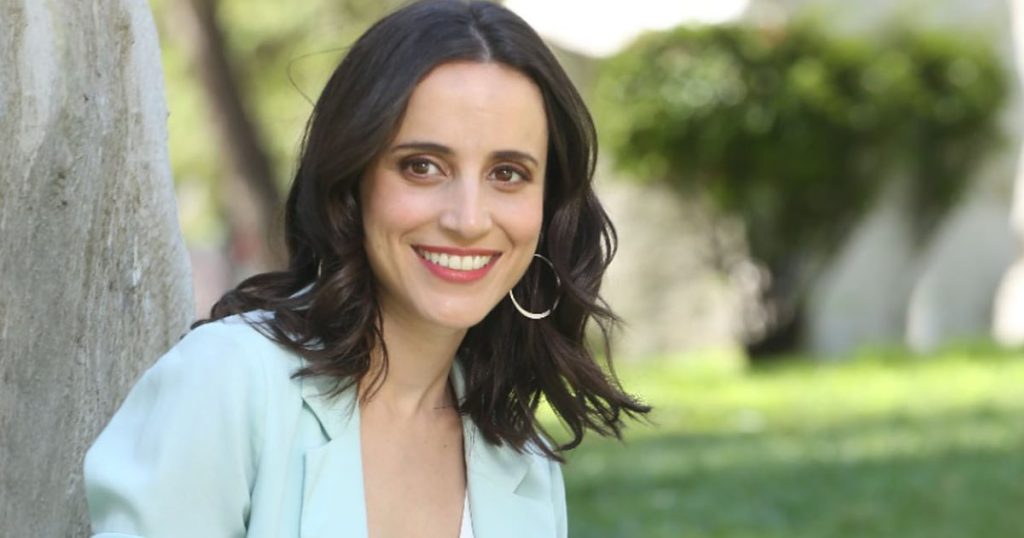 Aseguran que actriz Camila Hirane habría encontrado el amor en galán de “Verdades Ocultas”