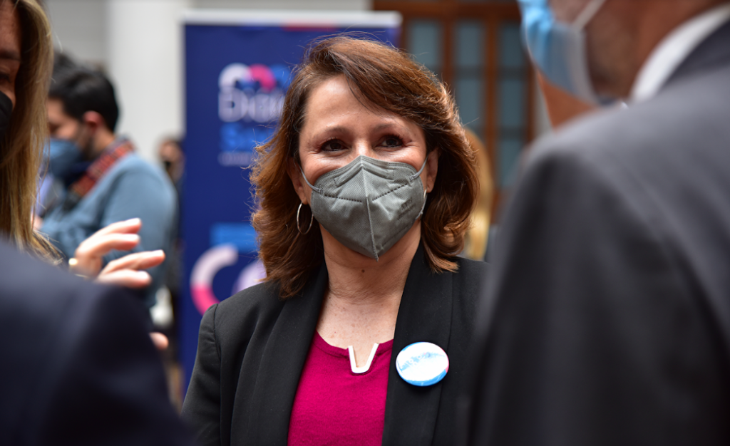 Ministra de Minería hace un llamado al sector minero a participar de los diálogos sociales
