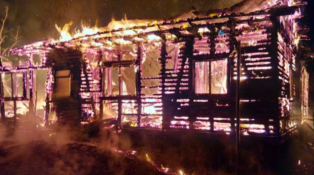 Reportan quema de casa patronal en Tirúa, Región del Biobío