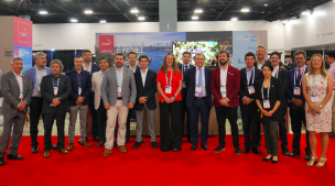 Subsecretaria de Turismo participa en importante feria internacional de cruceros en Miami