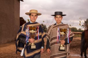 Diego Zapata y Martín Carrasco ganaron el XII Nacional de Rodeo SNA Educa