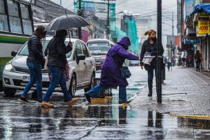 Vuelve la lluvia a Santiago: Anuncian precipitaciones para este viernes