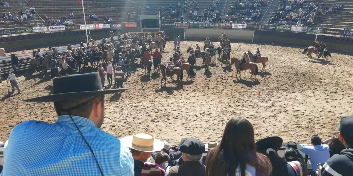 Con éxito arrancó el 73° Campeonato Nacional de Rodeo en Rancagua