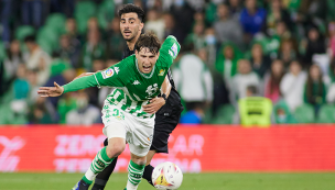 Betis sufre un traspié ante el Elche y se enreda en la Liga