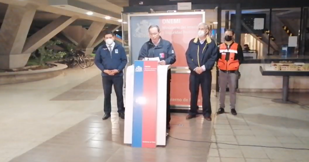 Sistema frontal entre Valparaíso y Aysén: Onemi informa que será “en corto periodo de tiempo” y comenzará este martes al mediodía