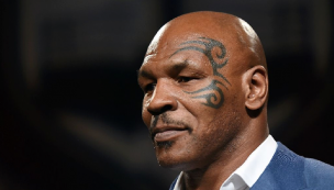 ¡Perdió la paciencia! Mike Tyson le dio una paliza a un hombre en un avión